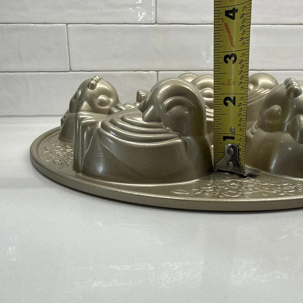 Nordic Ware SWEET TWEETS Chicks Birds Cake Pan 6 Cakelets Easter Spring U.S.A.